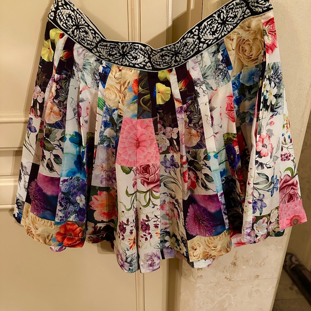 Anthropologie Ranna Gill Shorts